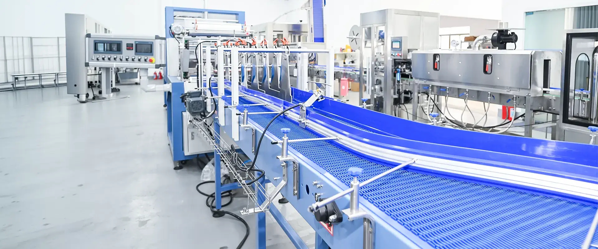 Automatic filling production line