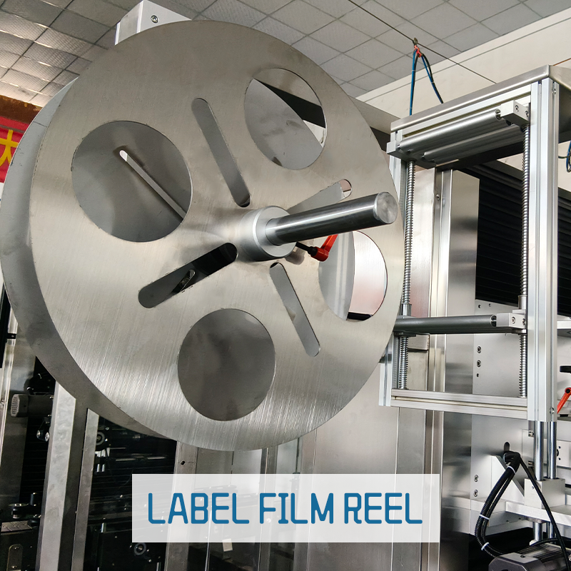 Fully automatic sleeve label electric heat shrink machine