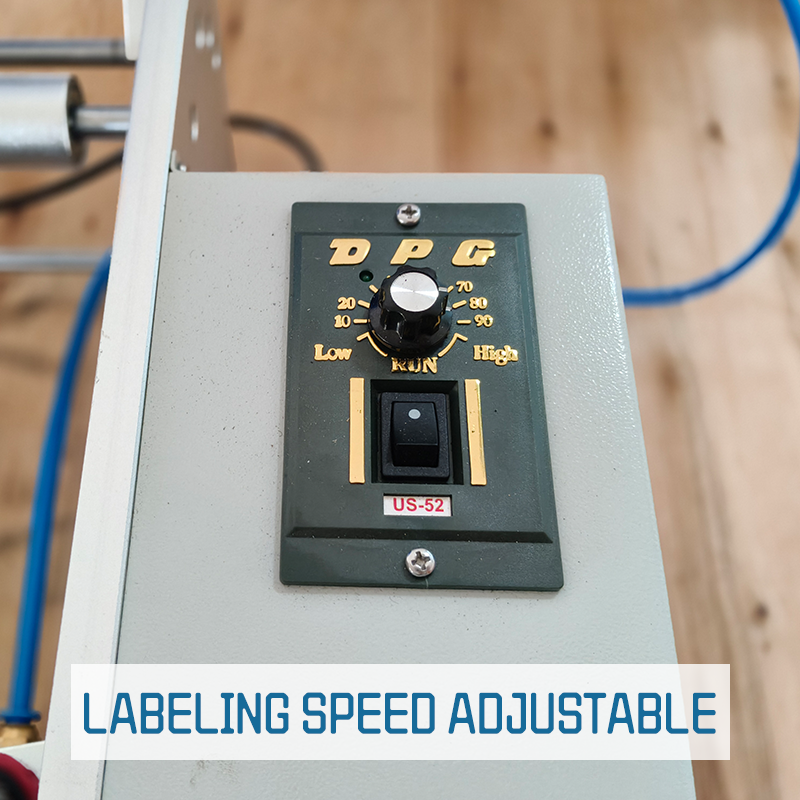 Semi-automatic desktop labeling machine